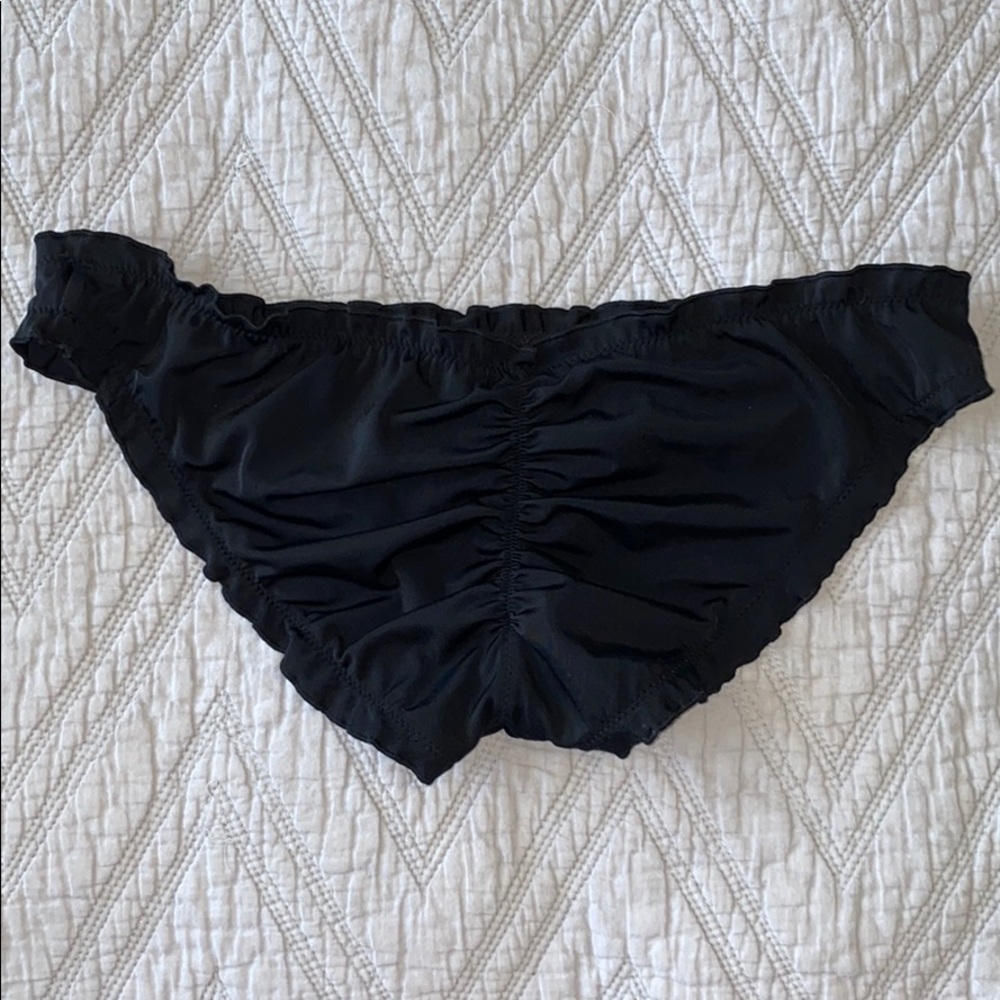 VS Ruffle Cheeky Bikini Bottom